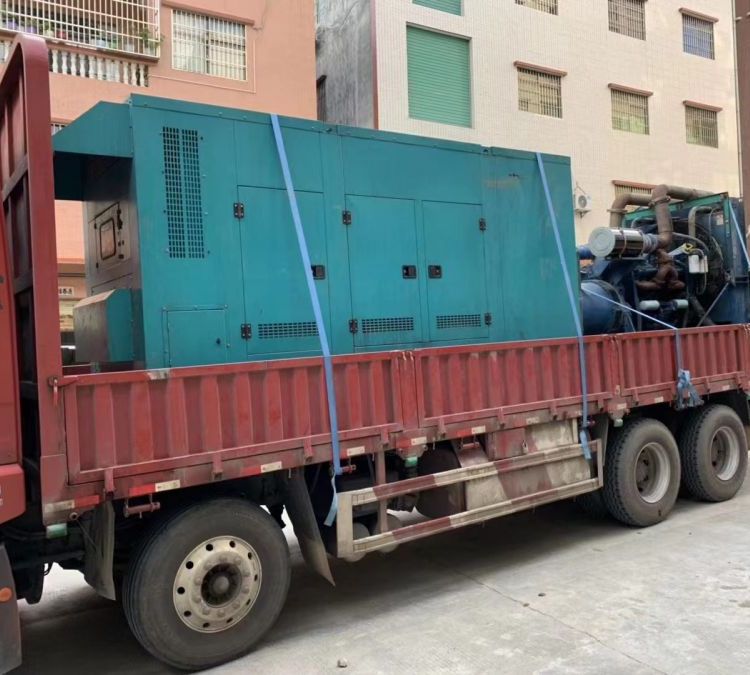 钟山如何在不同负载率下确保 400KW 柴油发电机组的正常运行？