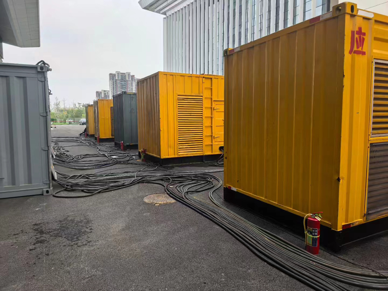 钟山柴油发电机组冬季保养有哪些注意事项？